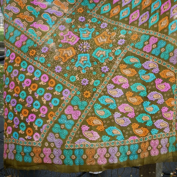 Handmade silk scarf - Picture 3 of 5